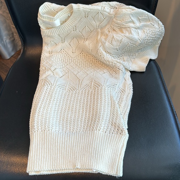 7 for All Mankind Short Sleeve Puff Sweater in Cream Size Medium - Picture 2 of 3